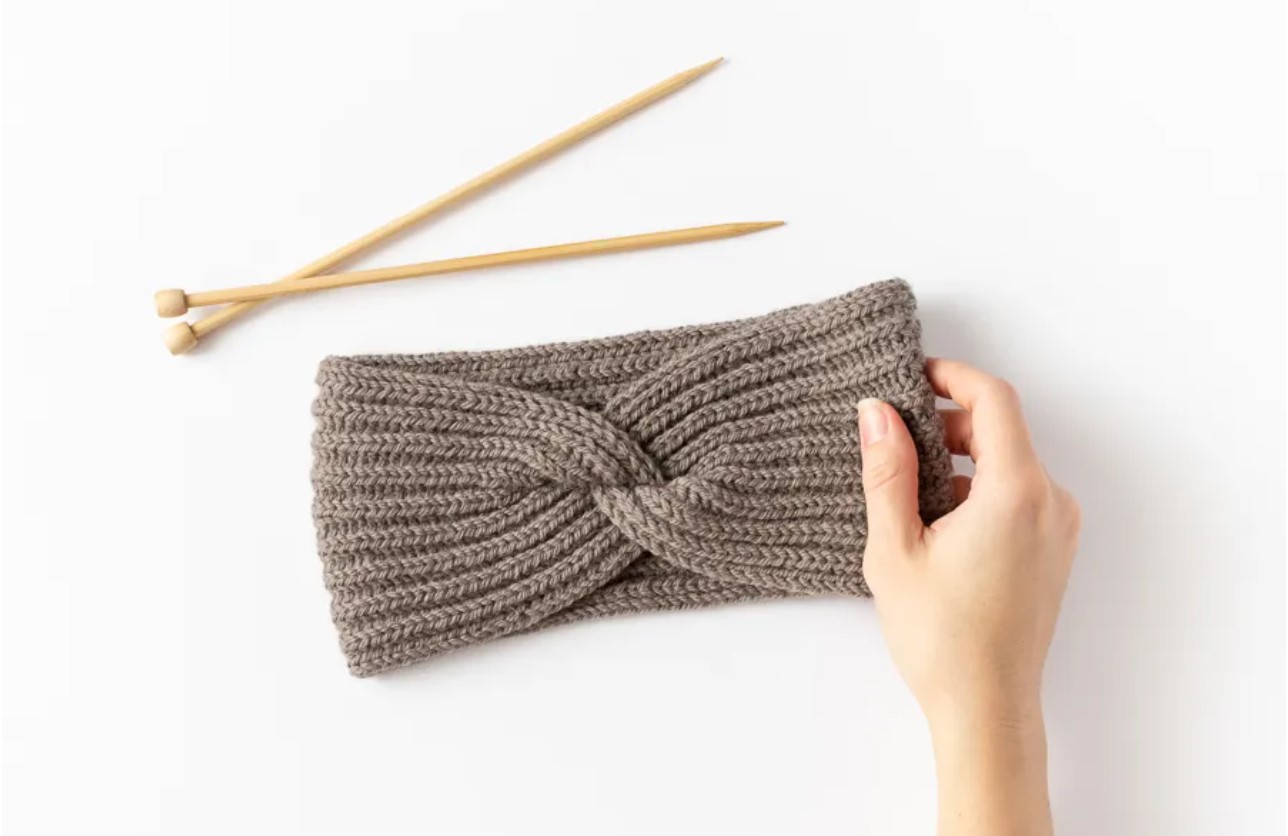 Návod na pletené čelenky 