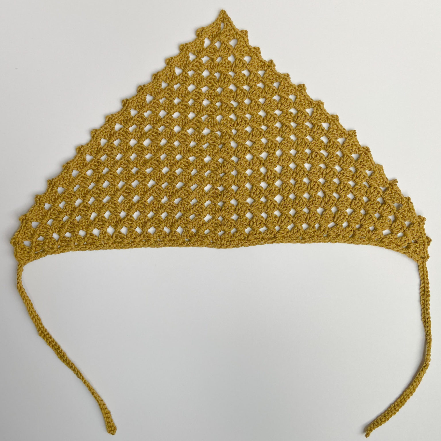 Háčkovaná šatka na hlavu