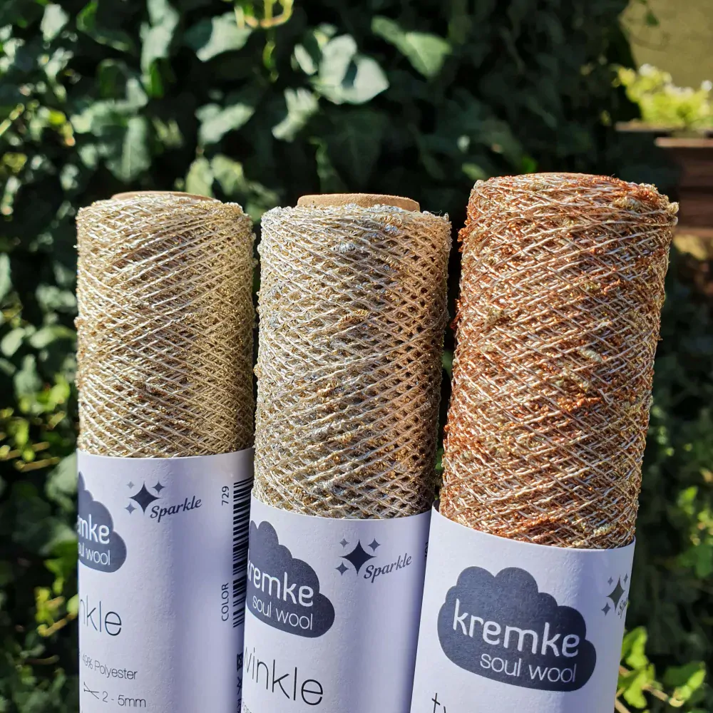 Iba 2ks! Twinkle 807 - "Rust Gold" - hrdzavo zlatá lesklá tenká pripletacia priadza