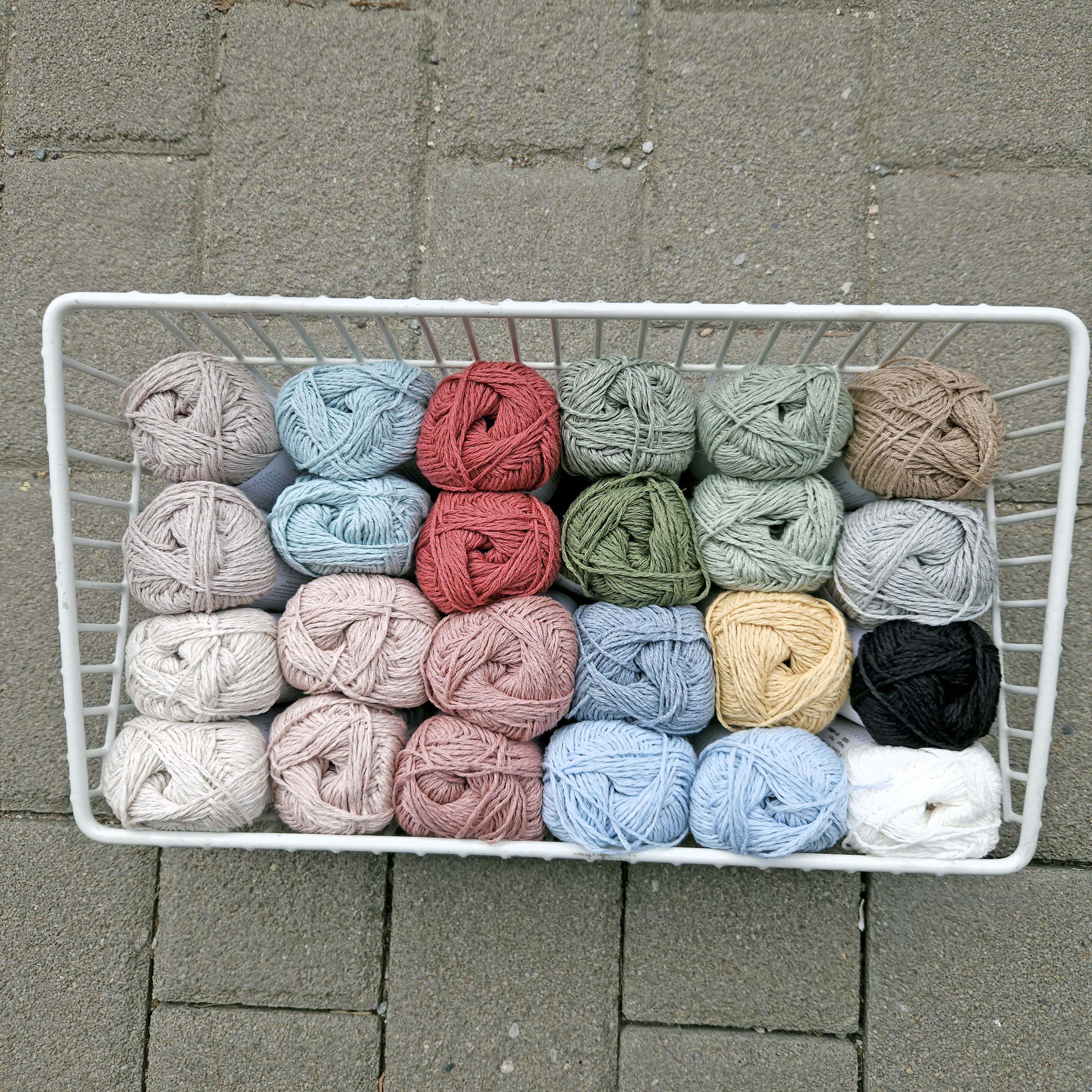 Line 3511 - pudrovo ružová priadza s ľanom, bavlnou a viskózou