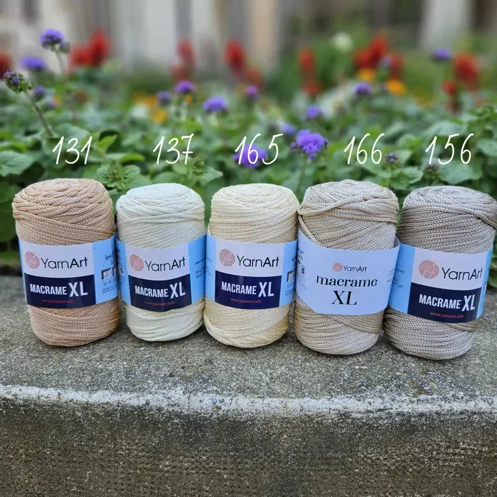 Macrame XL 148 - čierna hrubšia špagátová priadza