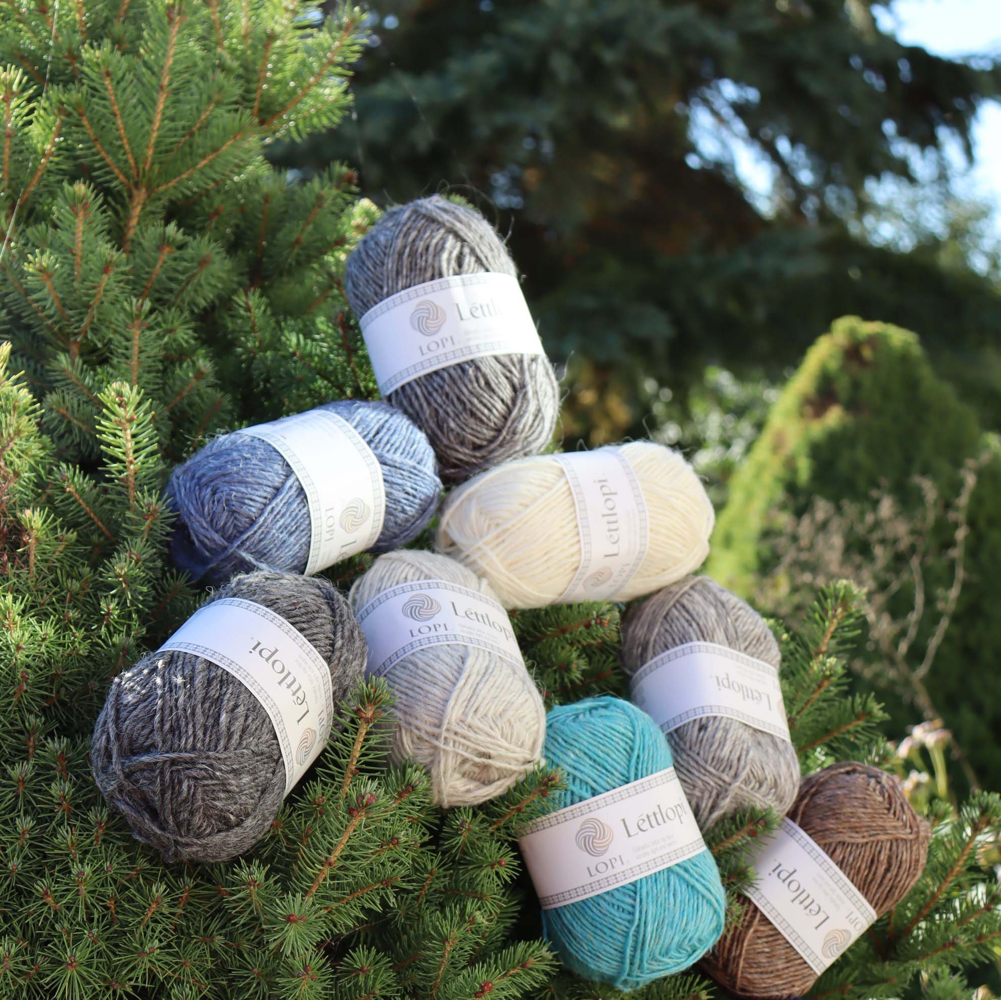 Léttlopi 1409 - Garnet Red - vínová 100% islandská vlna