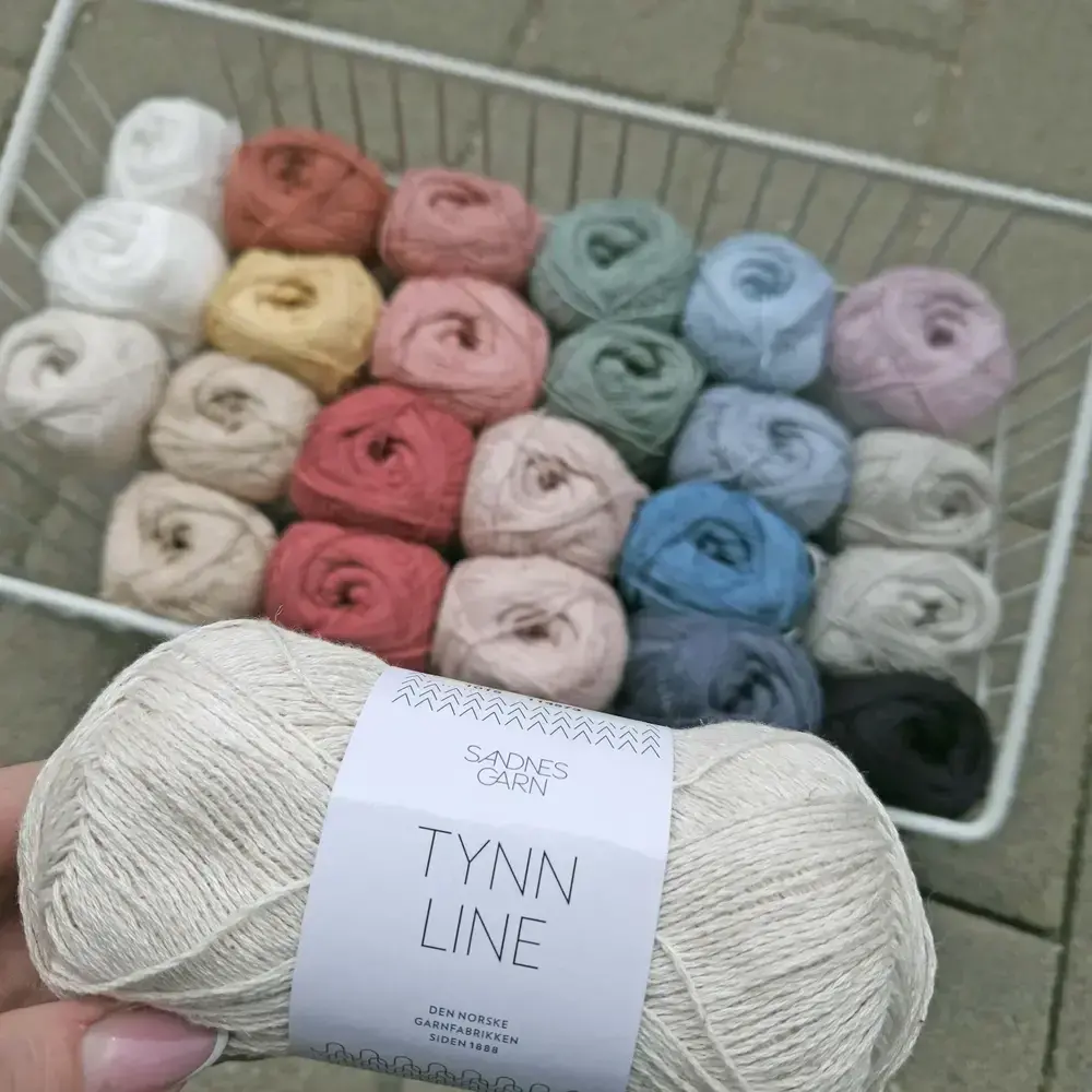 Tynn Line 9541 - vintage zelená tenká priadza s ľanom, viskózou a bavlnou
