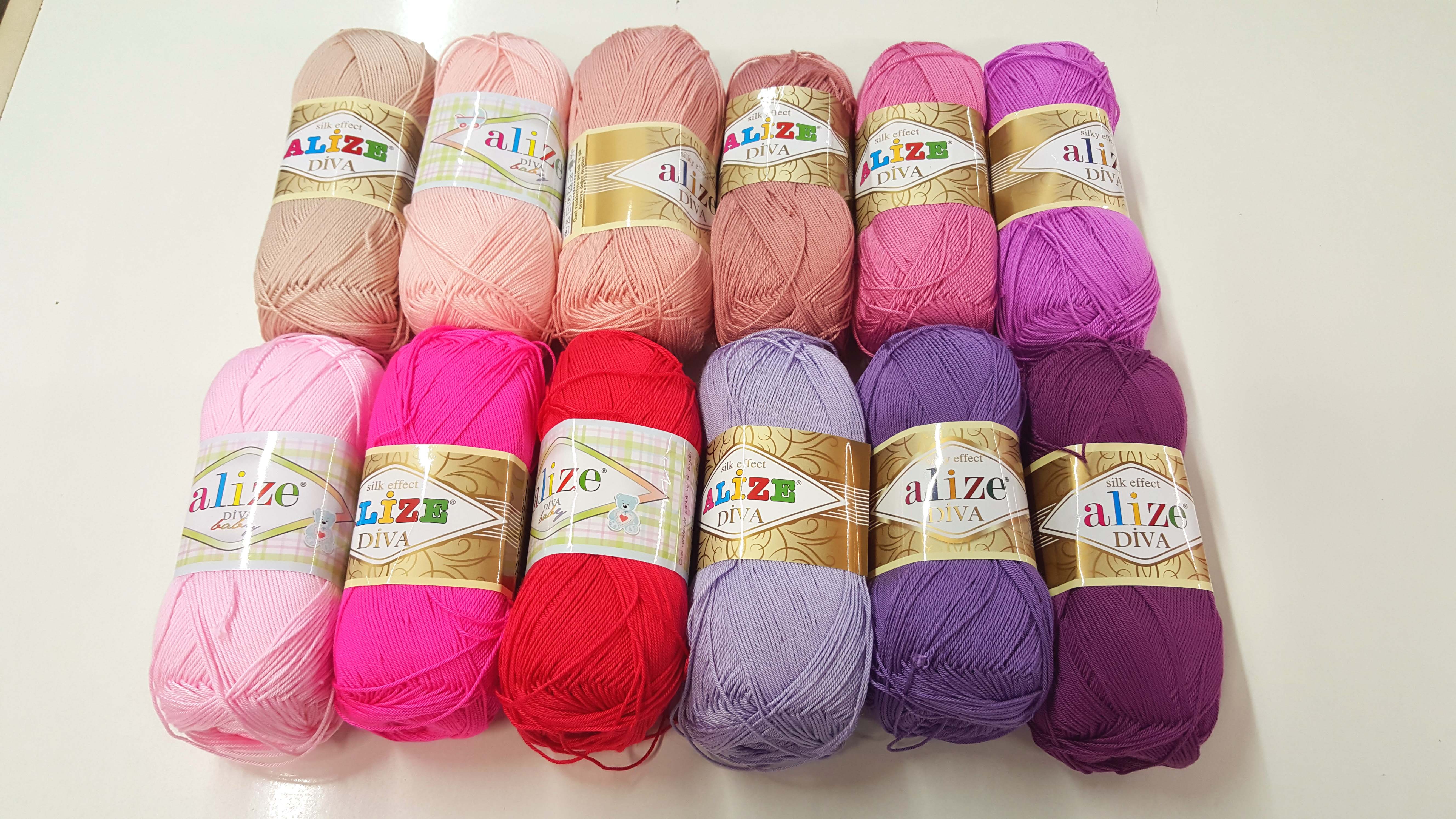 Tmavá jedľovo zelená letná akrylová mikrovlákno vlna Diva 131