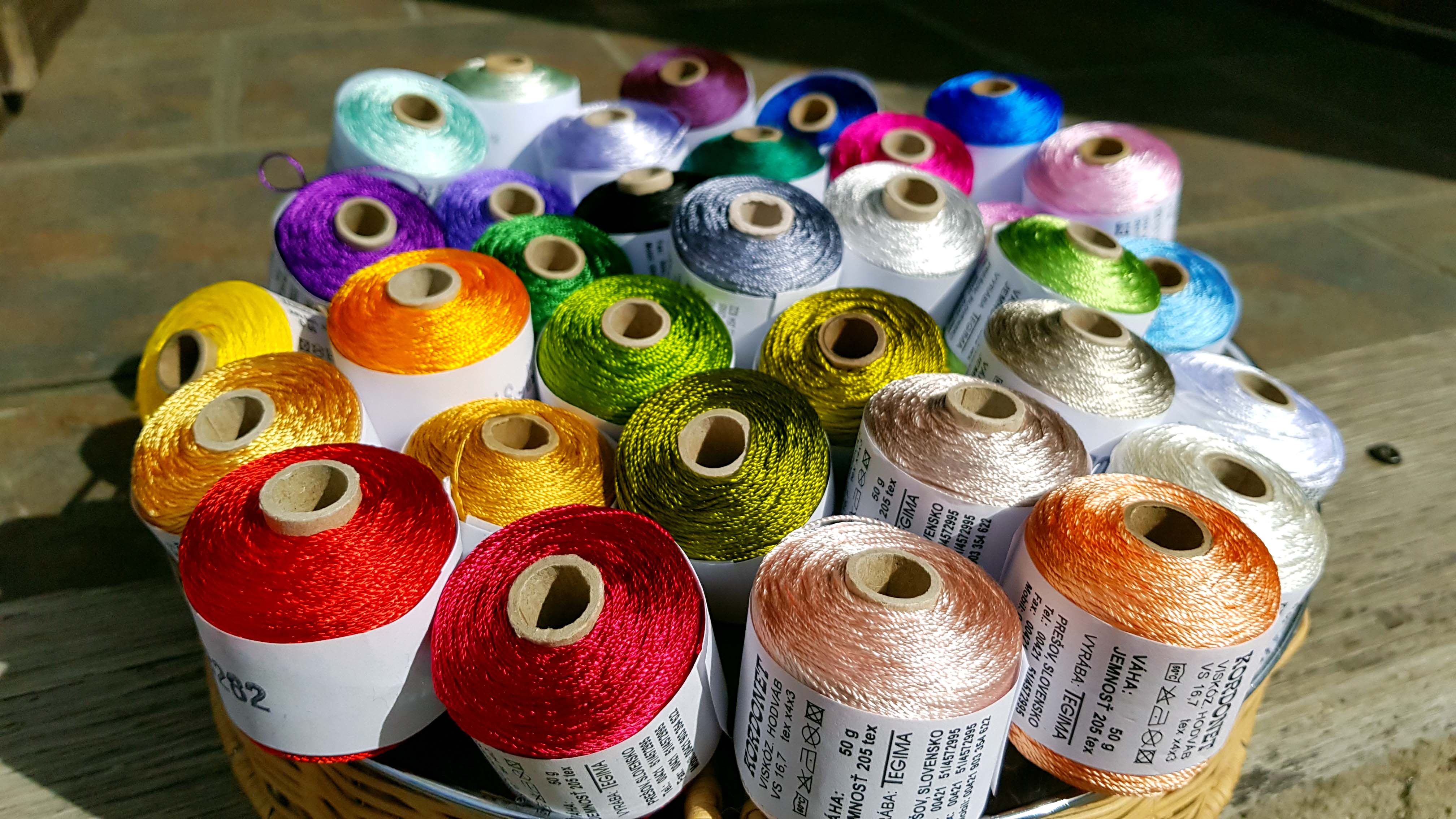 Tmavo sivý lesklý kordonet - viskózový hodváb 710