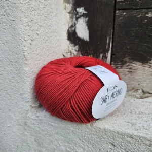 16 Baby Merino - Červená 100% merino vlna so superwash úpravou