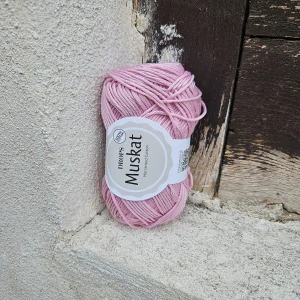 05 Muskat - stredne ružová letná bavlnená priadza