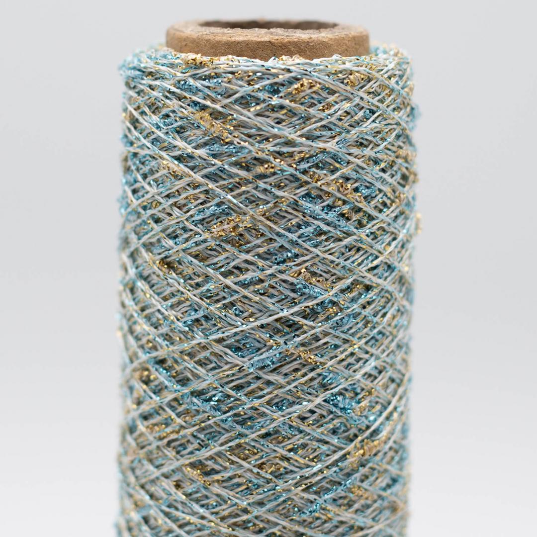 Twinkle 707 - "Lightblue Gold" - svetlo modro zlatá lesklá tenká pripletacia priadza