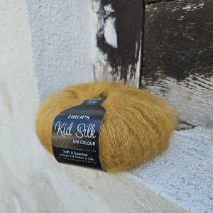 Kid Silk 30 - medová tenká vlna s kid mohérom a hodvábom