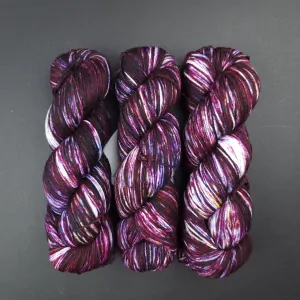 Arroyo - 746 Heirloom Vegetables - fialkovo prskaná ručne farbená merino vlna