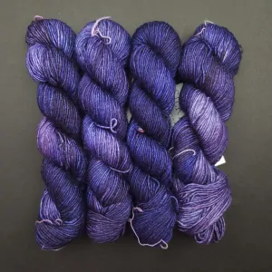 iba 3ks! Tmavšia fialková Silky Merino Malabrigo