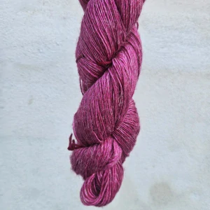 Susurro - 093 Fucsia - cyklámenová priadza z morušového hodvábu, ľanu a merina