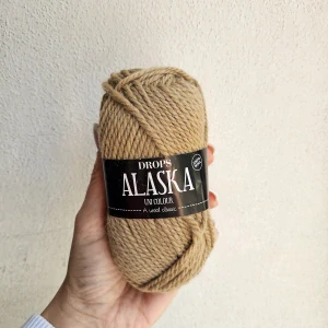 Alaska 68 - bežová 100% ovčia vlna