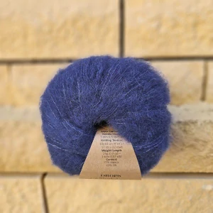 Brushed Alpaca Silk 39 - tmavo modrá - vlna s alpakou a hodvábom