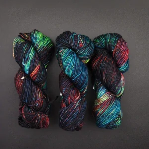 Mecha 684 Camaleon - dúhová 100% Superwash merino vlna