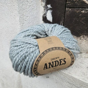 Andes MIX 9023 - Svetlo pastel vintage morská striekaná zimná hrubšia zmesová vlna