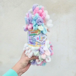 Puffy Color 6526 - pastelová farebná vlna s očkami