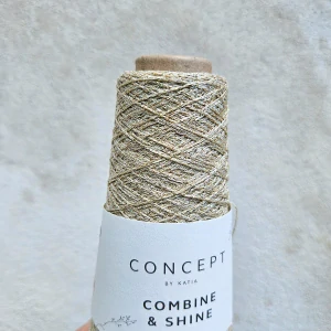 Combine and Shine 30 - zlatistá lesklá priadza (aj na pripletanie)