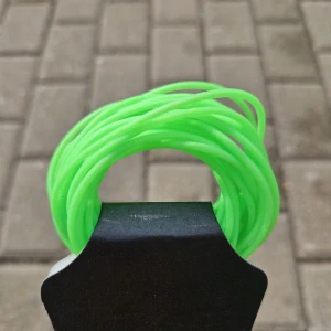 Lanko na odloženie očiek - neon zelené - 1 x 4m - do veľkosti ihlíc č.4,5 - 5