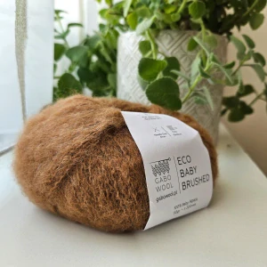Eco Baby Brushed 1275 - karamelová vlna - 100% alpaka