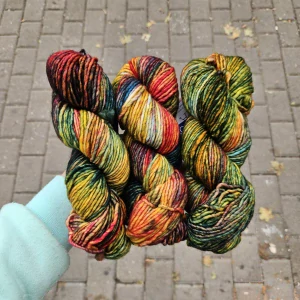 Mecha M7 - iba 4ks! - tmavo lesná farebná 100% Superwash merino vlna
