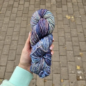 Mecha M10 - iba 1ks! - modrý pastel 100% Superwash merino vlna