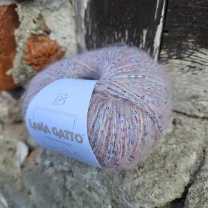 Sacher 31113 - staroružová efektná pripletacia vlna