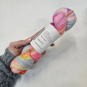 HHF Skinny Singles - Sweet Pea - ružovo farebná ručne farbená merino vlna