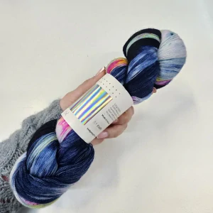 HHF Merino Lace - Firefly - modro farebná tenká merino vlna /ks