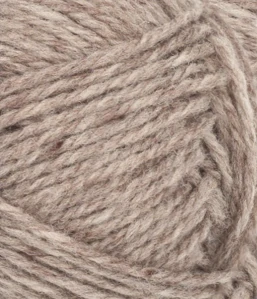 Atlas 2650 - tmavšia prírodná jahňacia a merino vlna