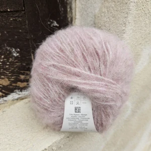 Alpaca Silver 252 - púdrová ružová vlna s alpakou a strieborným vláknom