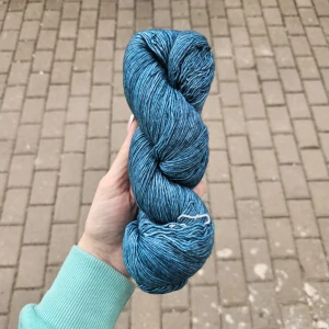 iba 1ks! Mechita - M4 - morská ručne farbená 100% merino vlna