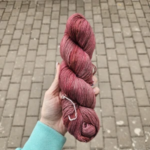 iba 1ks! Mechita - M7 - vintage losos ručne farbená 100% merino vlna