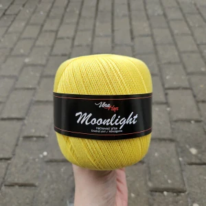 Moonlight 8179 - jasná žltá tenká bavlnená háčkovacia priadza
