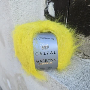 Marilyn & Merinos 8277 - jasná žltá mäkká chlpatá merino vlna s polyamidom