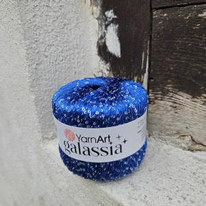 Galassia 5812 - jasná paríž modrá pripletacia priadza s flitrami
