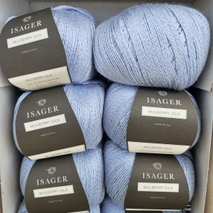 Mulberry Silk - Frost - svetlo modrý tenký pripletací 100% morušový hodváb