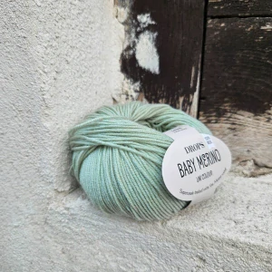 58 Baby Merino - Pistáciová bežová 100% merino vlna so superwash úpravou
