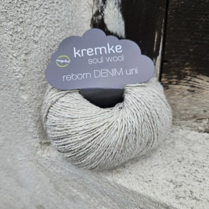 iba 10ks! Reborn Denim UNI - priadza z recyklovanej džinsoviny