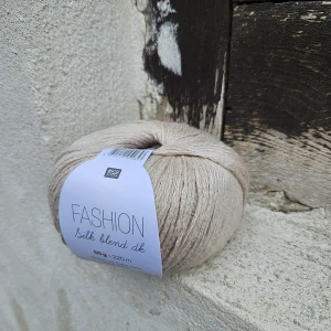 iba 10ks! Fashion Silk Blend DK - bežová zmesová priadza z hodvábu a bavlny