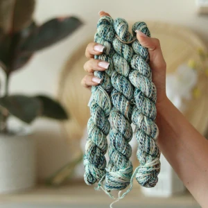 Torzal 230 - Sea Horse - smotanovo morská 100% superwash merino vlna
