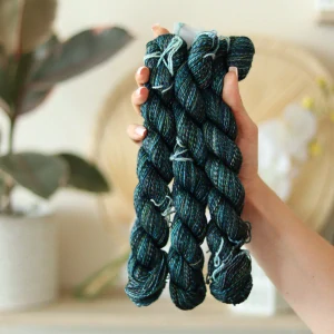 Torzal 252 - Wabi Sabi - petrol tmavo morská 100% superwash merino vlna