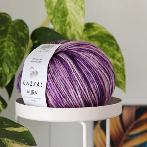 Aura 168 - fialkastá 100% vlna superwash z austrálskeho merina