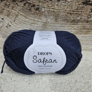 Safran 09 - tmavo modrá 100% egyptská česaná bavlna