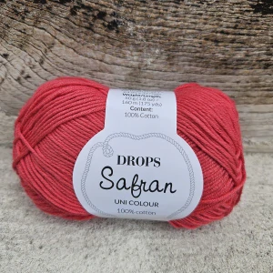 Safran 13 - červená 100% egyptská česaná bavlna