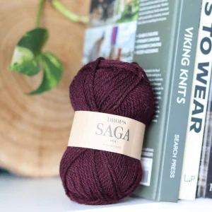 Saga 22 - Dark Grape - tmavo baklažánová 100% vlna