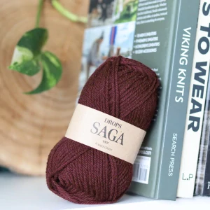 Saga 21 - Plum Wine - bordová 100% vlna
