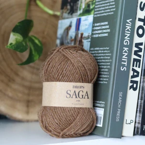 Saga 13 - Almond - oriešková 100% vlna