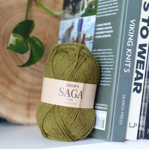 Saga 36 - Moss Green - machovo zelená 100% vlna