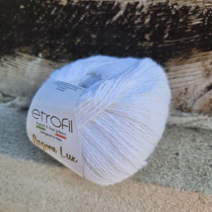 Angora Lux 70105 - biela tenšia vlna z angory, kašmíru a polyamidu